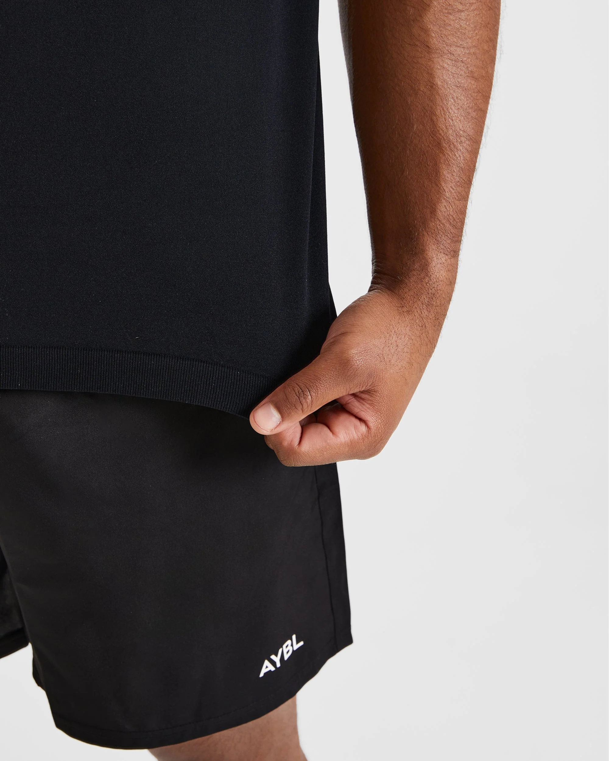 Ascend Seamless T Shirt - Noir - Image 6