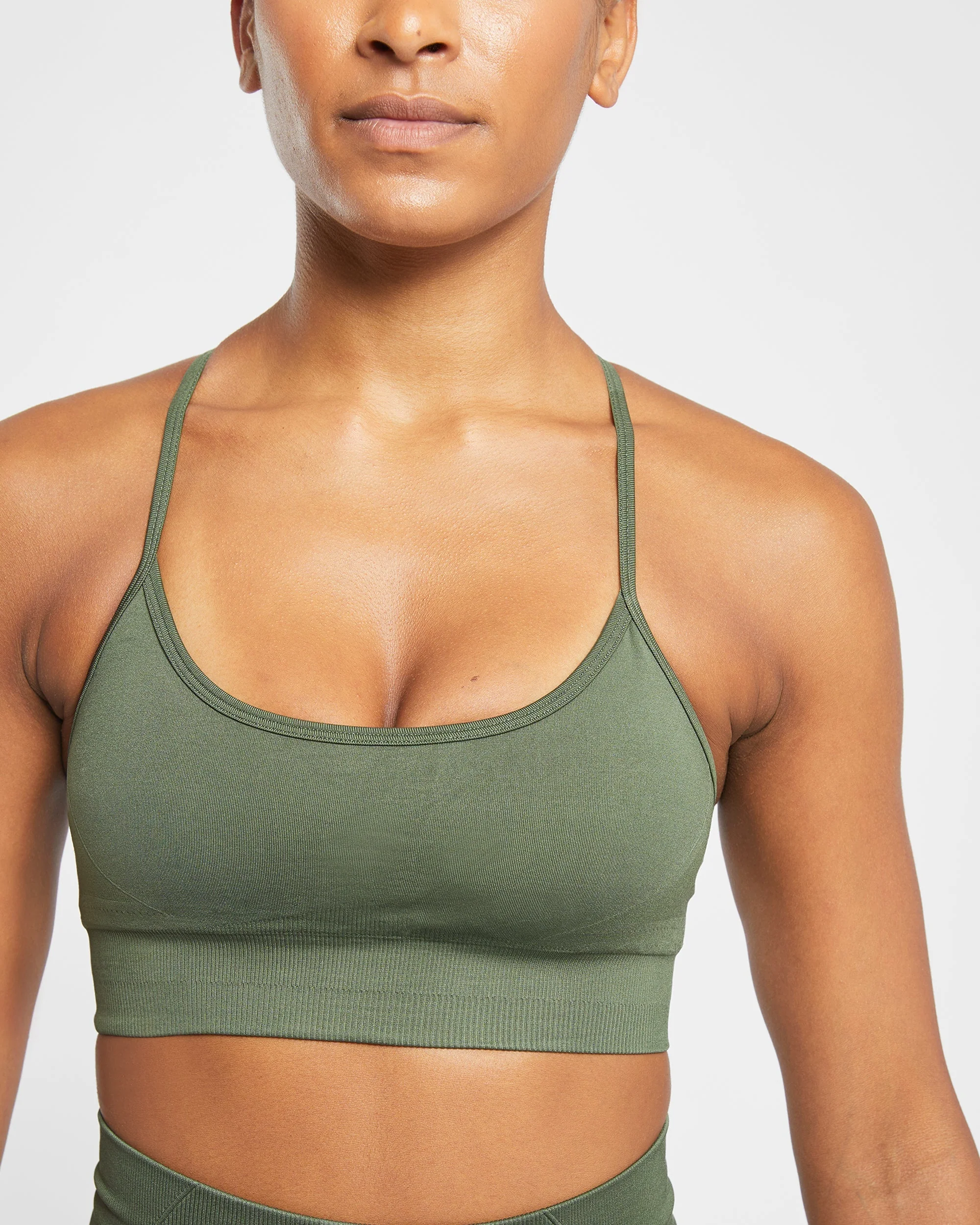 Empower Seamless Sports Bra - Khaki Vert - Image 5