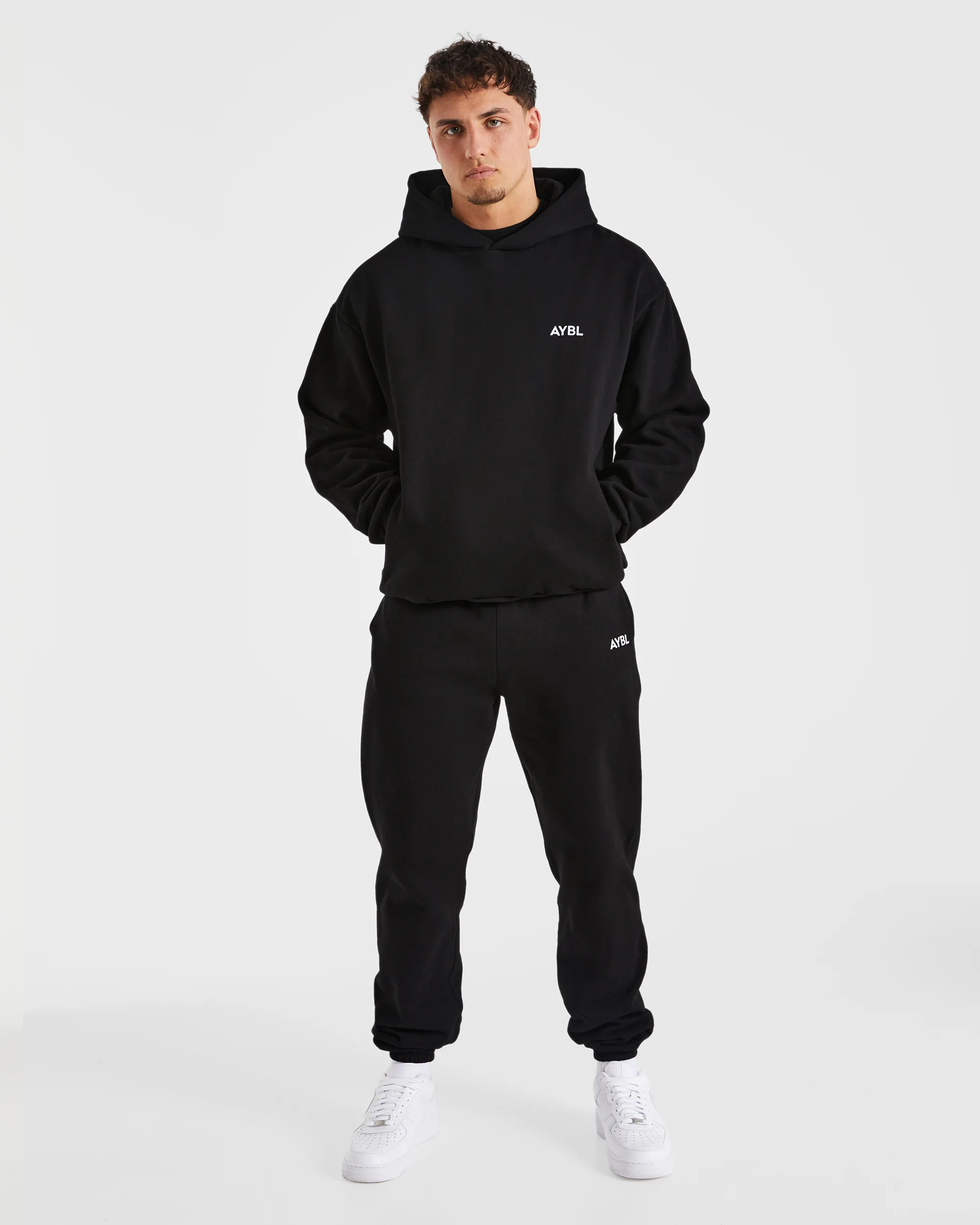 Essential Oversized Hoodie - Noir - Image 3
