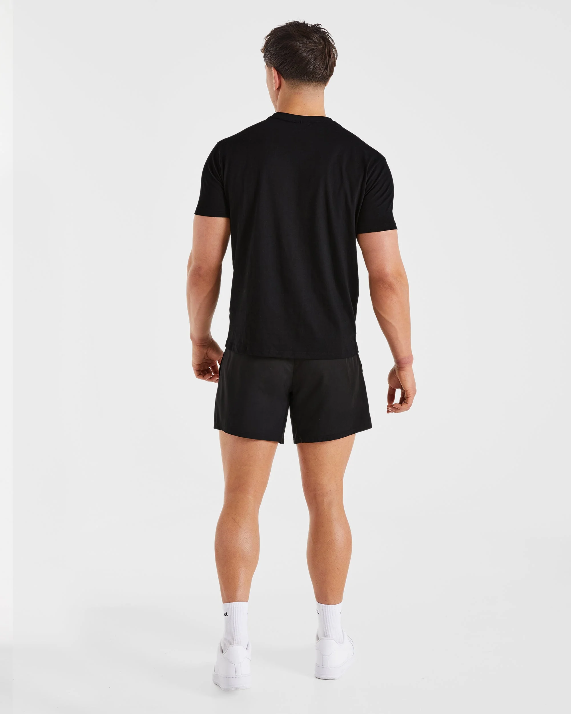 Essential T Shirt - Noir - Image 4